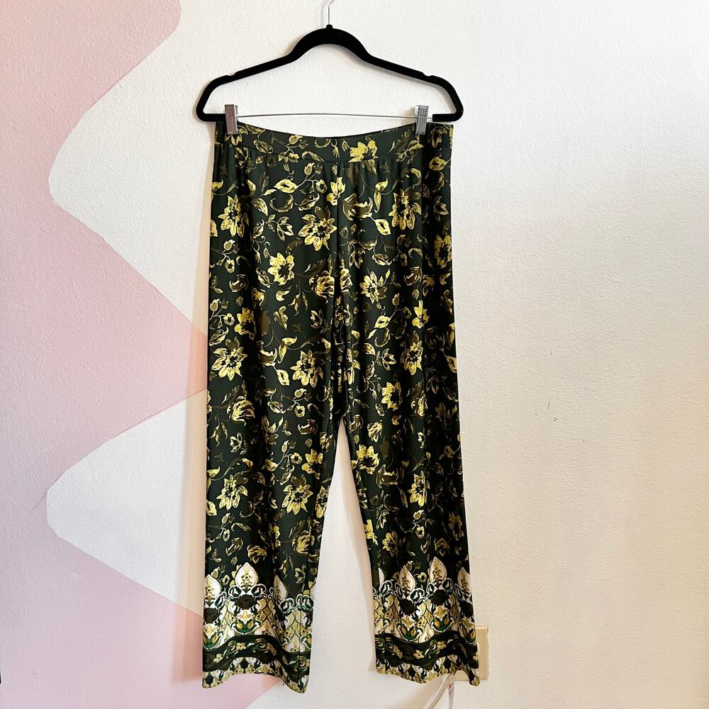Susan Graver Green Floral Pants Liquid Knit Wide Leg Pull On Boho Coastal Medium